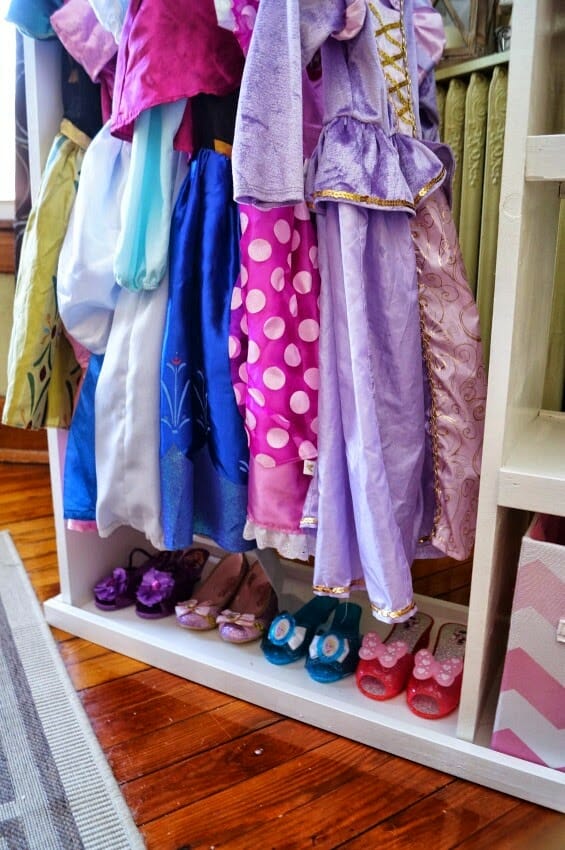  Easy and Inexpensive DIY Dress Up Storage Center