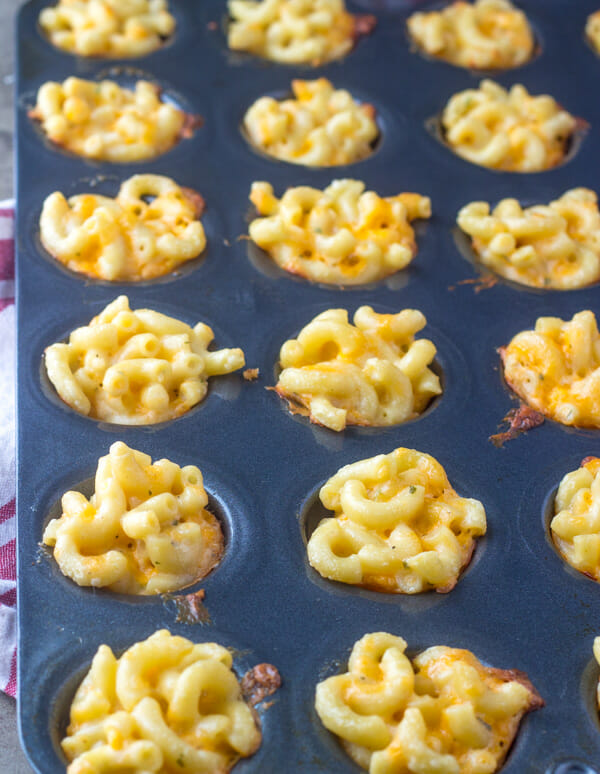 Mini Macaroni and Cheese Bites