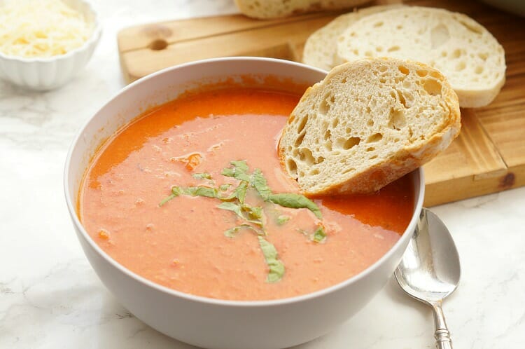 Easy Roasted Tomato and Parmesan Soup
