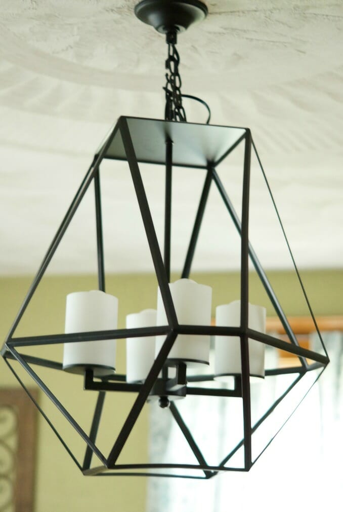 Geometric Light from Parrot Uncle