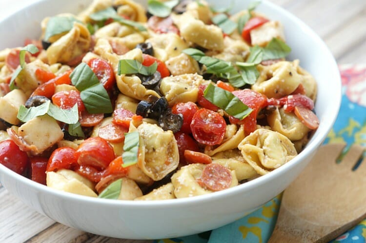 Roasted Red Pepper and Parmesan Tortellini Salad 