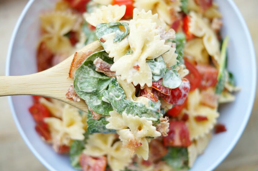 Delicious and Easy BLT Pasta Salad